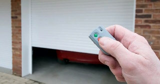 Купить автоматику для рулонных ворот Мыски, цена от 2784 руб.