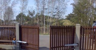 Купить распашные ворота из штакетника Мыски, цена от 2784 руб.